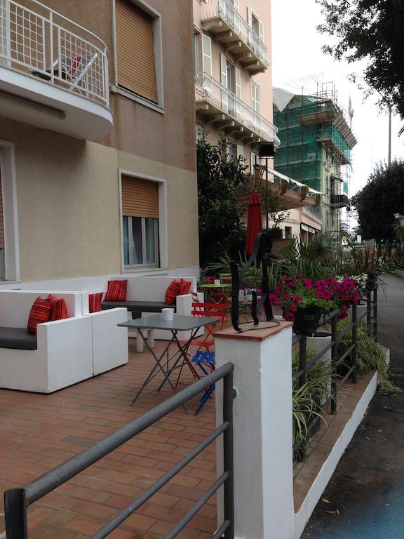 Hotel Spot Varazze Ngoại thất bức ảnh
