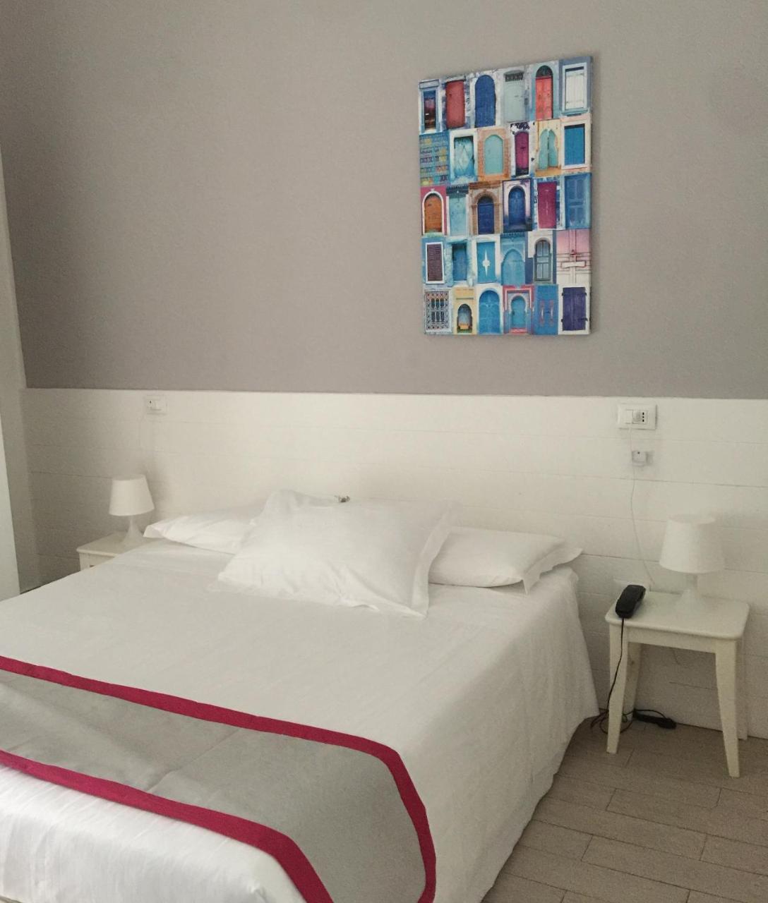 Hotel Spot Varazze Ngoại thất bức ảnh