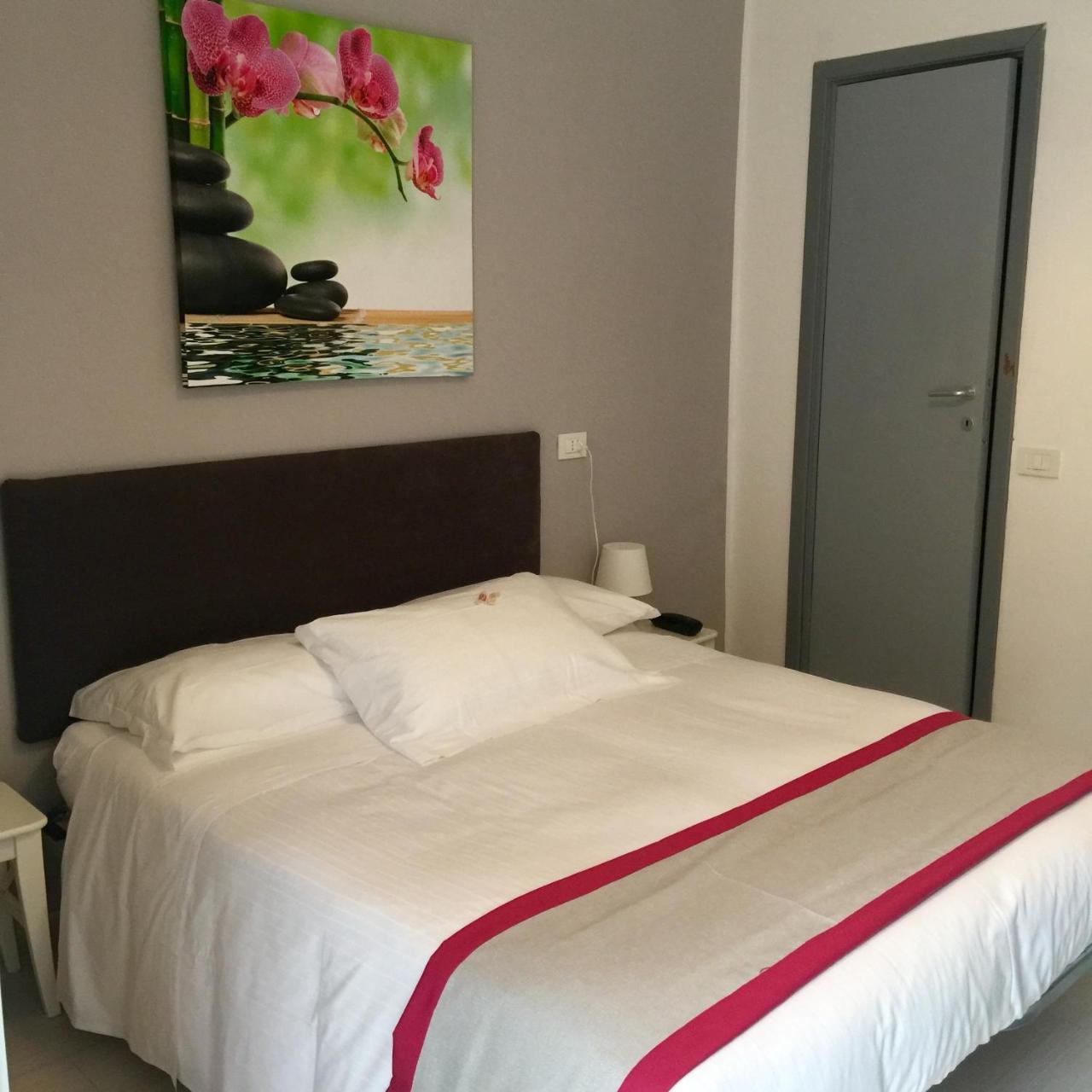 Hotel Spot Varazze Ngoại thất bức ảnh