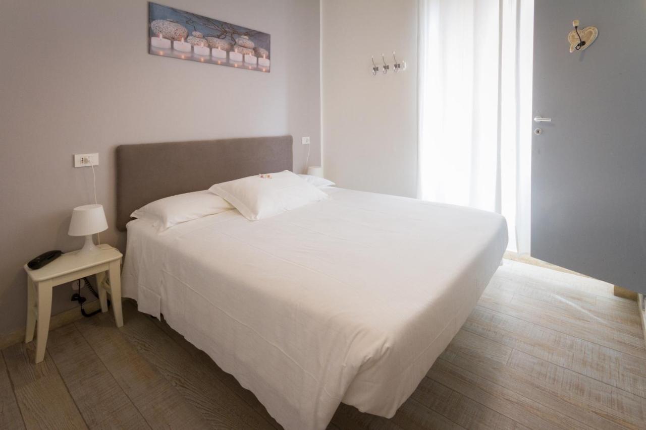 Hotel Spot Varazze Ngoại thất bức ảnh
